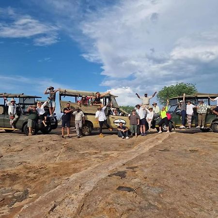 Overnight Stop Before Kruger National Park 팔라보르와 외부 사진