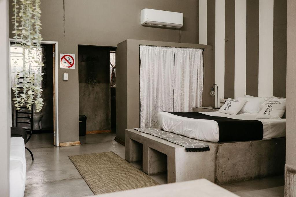 Overnight Stop Before Kruger National Park 팔라보르와 외부 사진